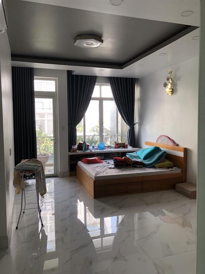 Bán nhà Đặng Thùy Trâm, 4*20m, Trệt, 2 Lầu, ST, gần ĐH Văn Lang CS3