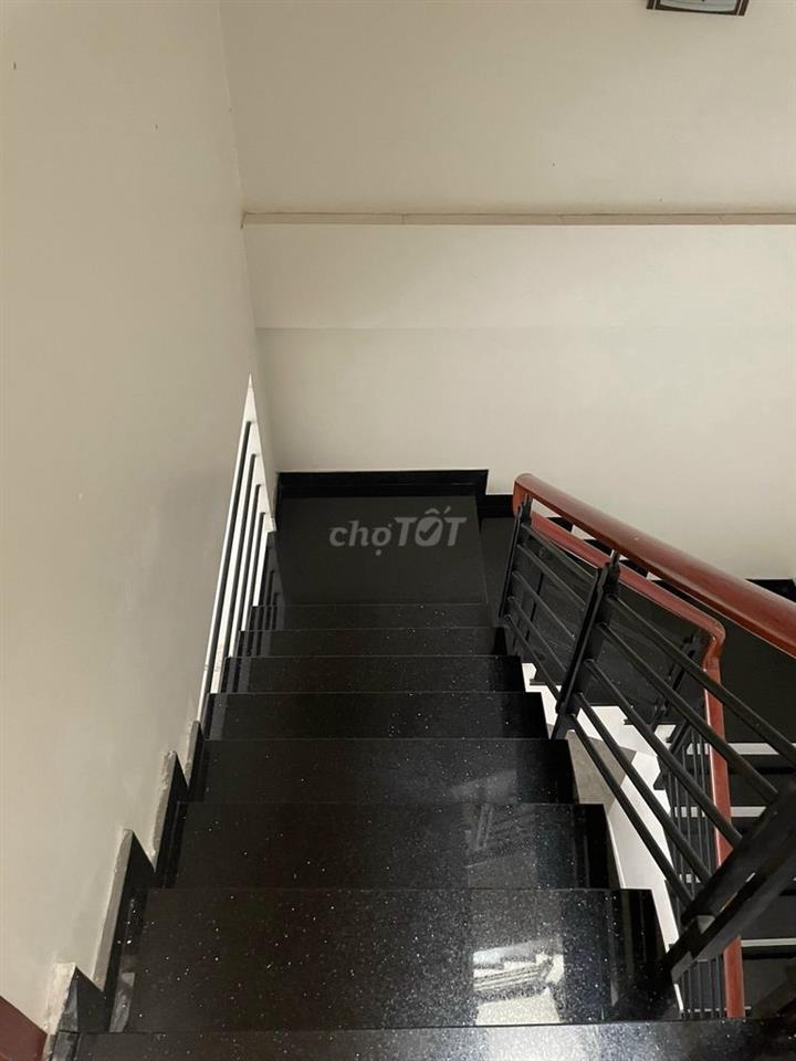 Bán nhà Đặng Thùy Trâm, 4*20m, Trệt, 2 Lầu, ST, gần ĐH Văn Lang CS3