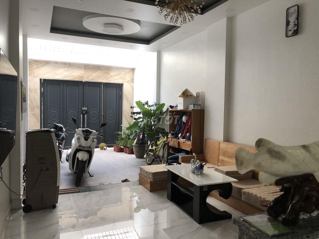 Bán nhà Đặng Thùy Trâm, 4*20m, Trệt, 2 Lầu, ST, gần ĐH Văn Lang CS3