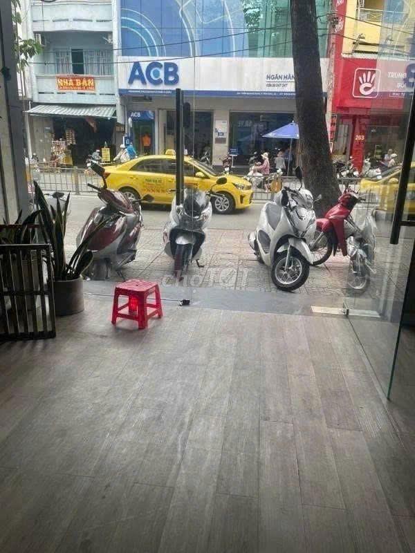 MT TRẦN QUANG KHẢI Q1 - DT: 4X25M NỞ HẬU 8M, 2 TẦNG, GIÁ 50TR
