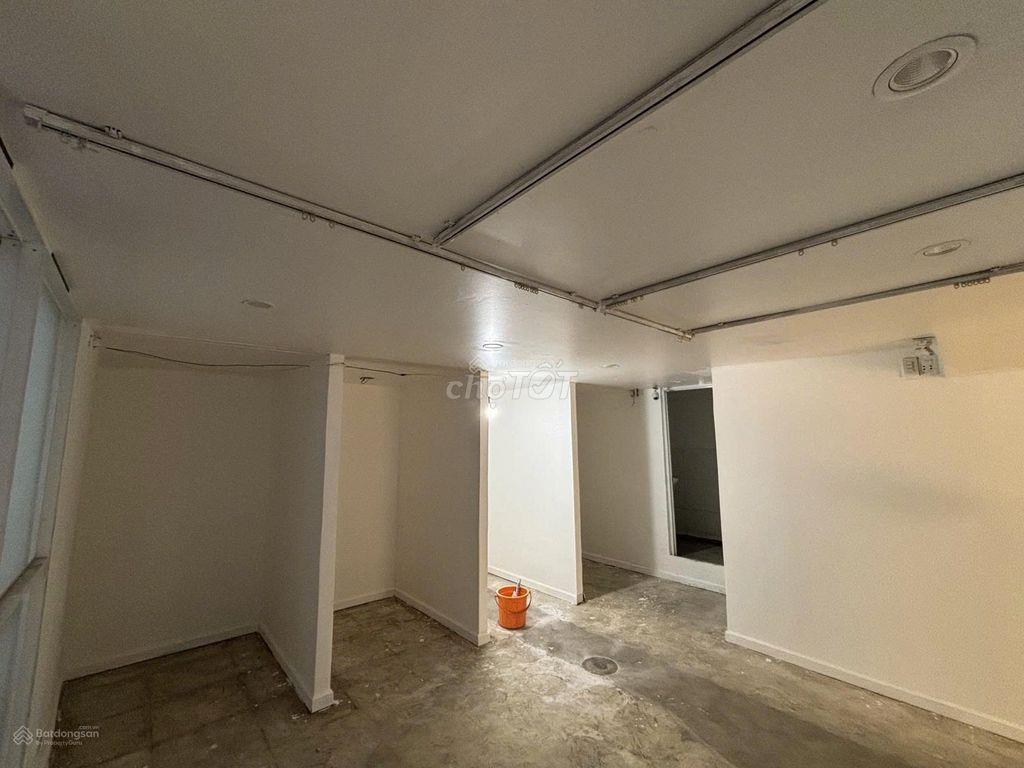 CHO THUÊ NHÀ MT 209 NGUYỄN ĐÌNH CHIỂU Q3 - 8X18M NỞ HẬU, LDR, 65TR