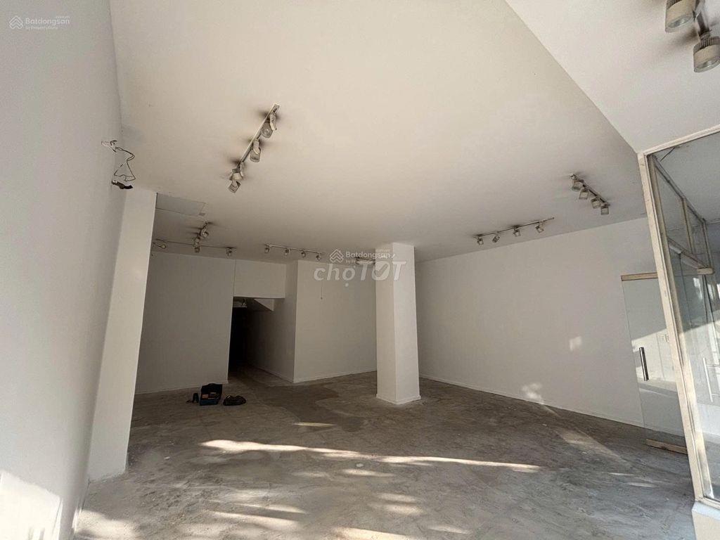 CHO THUÊ NHÀ MT 209 NGUYỄN ĐÌNH CHIỂU Q3 - 8X18M NỞ HẬU, LDR, 65TR