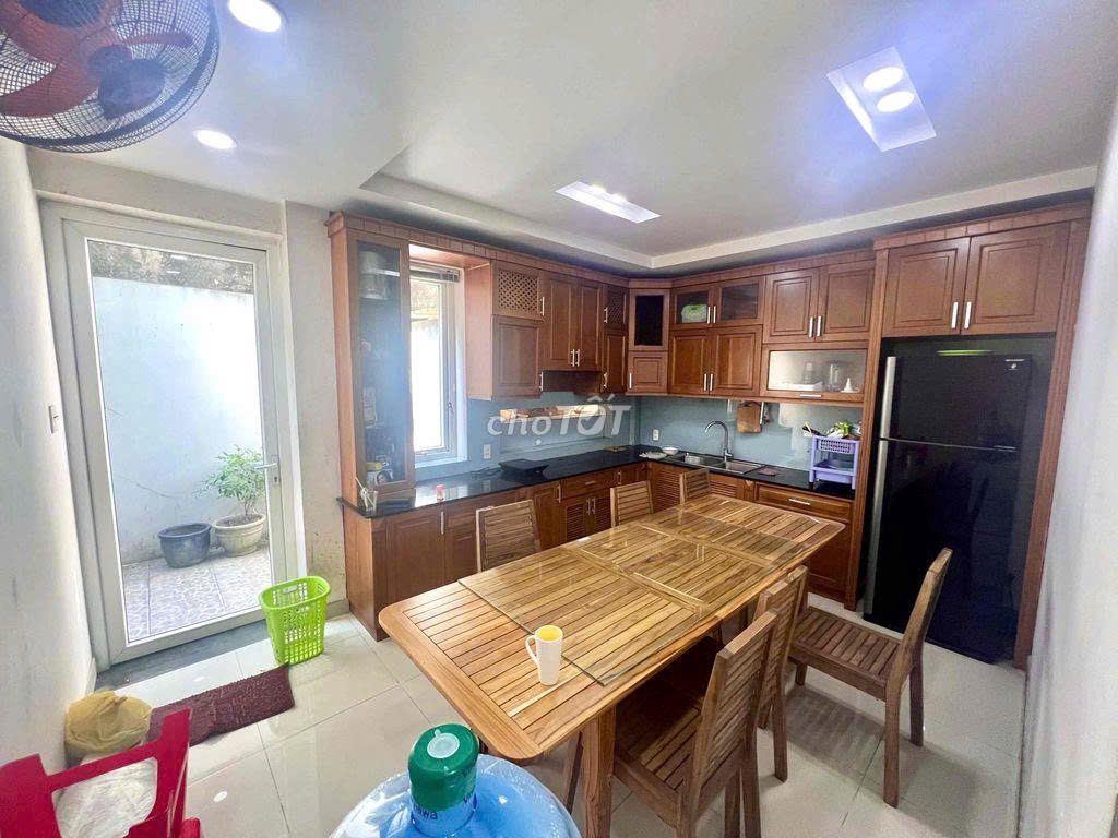 CHO THUÊ BIỆT THỰ 20 HIỆP BÌNH, THỦ ĐỨC - 8PN, GIÁ 35TR