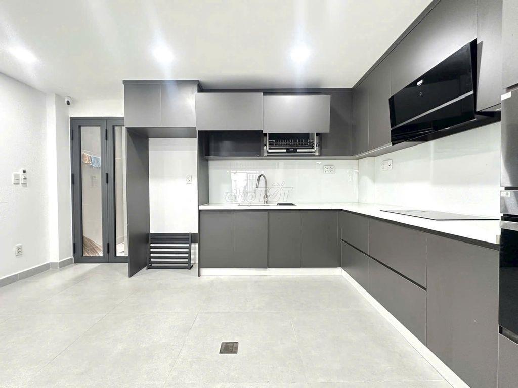 CHO THUÊ NHÀ HẺM 812 TRƯỜNG SA Q3 - 5X12M, 4 TẦNG, 4 PHÒNG, GIÁ 33TR