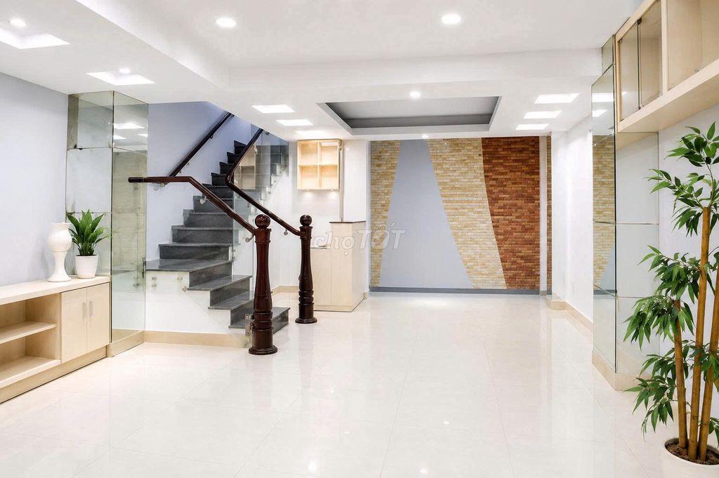 CHO THUÊ HXH TRẦN HƯNG ĐẠO Q1 - NGANG 15M, 3 TẦNG, ST, 77TR