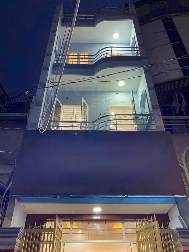 CHO THUÊ HXH ĐỐI DIỆN VIỆT NAM QUỐC TỰ ĐƯỜNG 3/2 Q10 - 4X15M NỞ HẬU