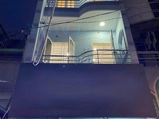 CHO THUÊ HXH ĐỐI DIỆN VIỆT NAM QUỐC TỰ ĐƯỜNG 3/2 Q10 - 4X15M NỞ HẬU