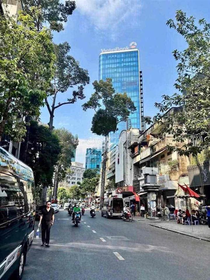 SIÊU HOT - Cho thuê mặt bằng & sàn TM Nguyễn Thái Bình, Q1 – DT: 8x20m