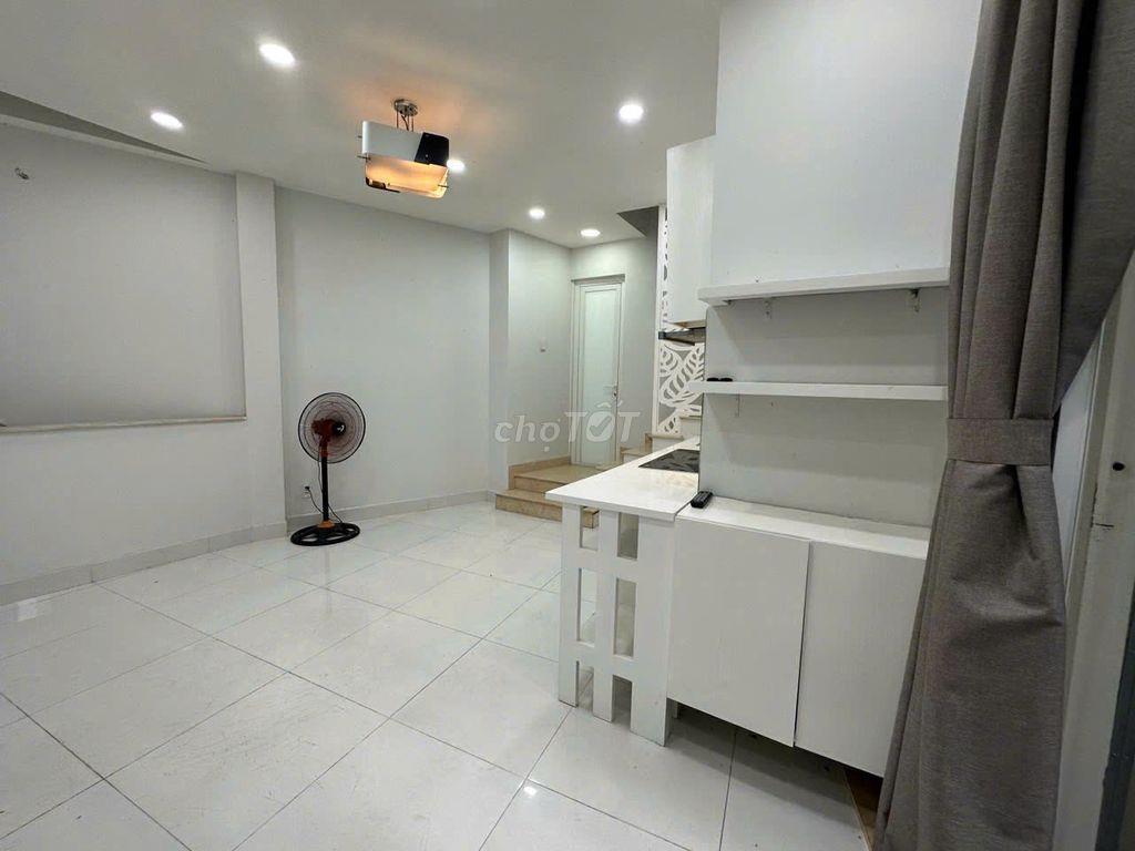 CHO THUÊ NHÀ NGUYỄN TRỌNG TUYỂN QPN - 4 TẦNG, 3PN, GIÁ 13TR
