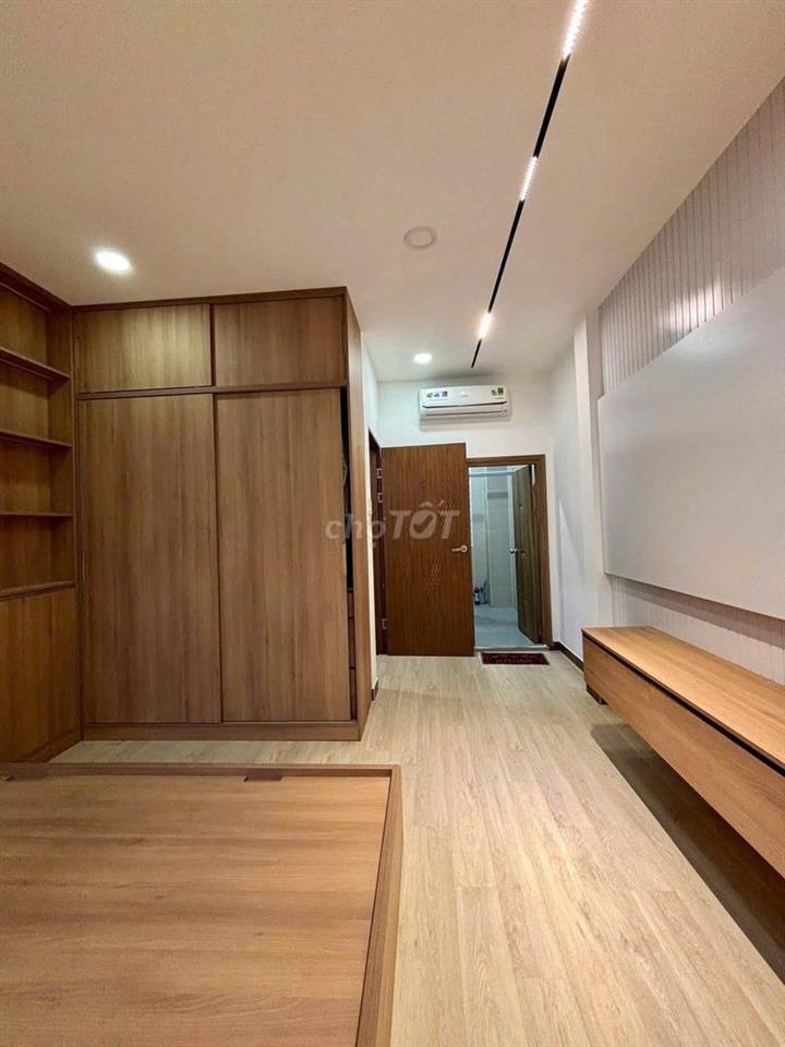 CHO THUÊ HXH TRẦN KHẮC CHÂN Q1 - 4 TẦNG, 2PN, ST, GIÁ 22TR