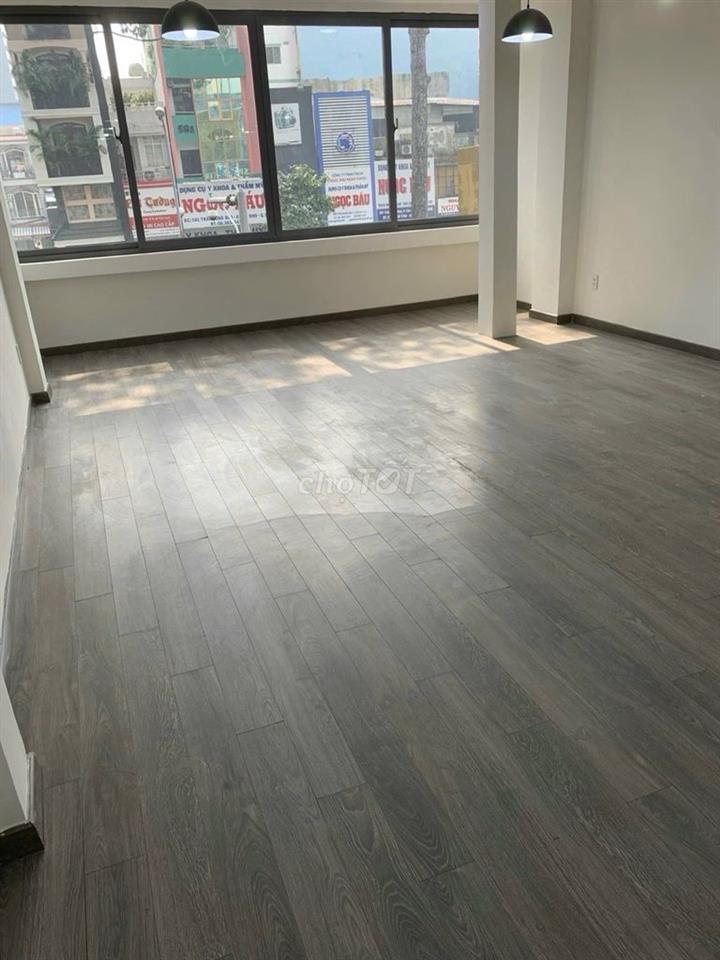 CHO THUÊ NHÀ TRẦN HƯNG ĐẠO Q1 - DT: 4x17m - TRỆT 3 LẦU GIÁ 60TR
