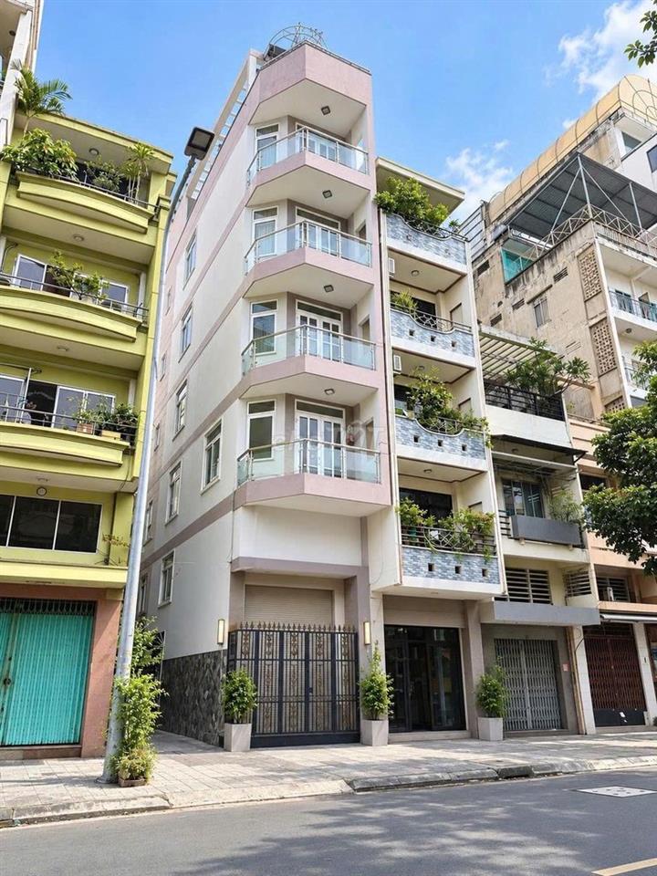 CHO THUÊ NHÀ MẶT TIỀN 19 KÝ CON, Q1 – 6 TẦNG, 7 PHÒNG, ST, 67TR