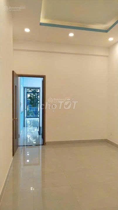 CHO THUÊ NHÀ MẶT TIỀN 199A VÕ THỊ SÁU, Q3 – 3 TẦNG, 4PN, 30TR