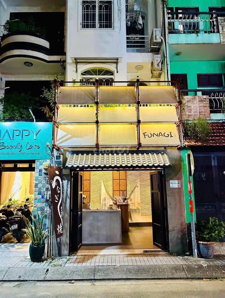 CHO THUÊ NHÀ MẶT TIỀN 72 HUỲNH KHƯƠNG NINH, Q1 – 7PN, 8WC, 60TR