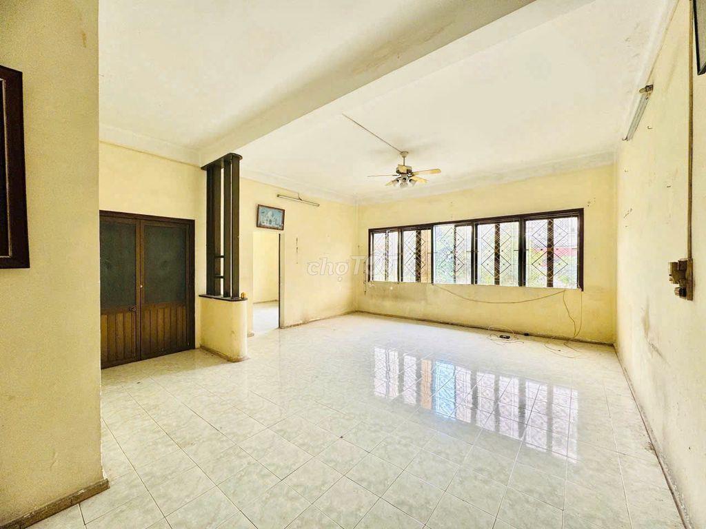 CHO THUÊ NHÀ H1-H5 BẠCH MÃ, Q10 – NGANG 13M, 325M², GIÁ 60TR