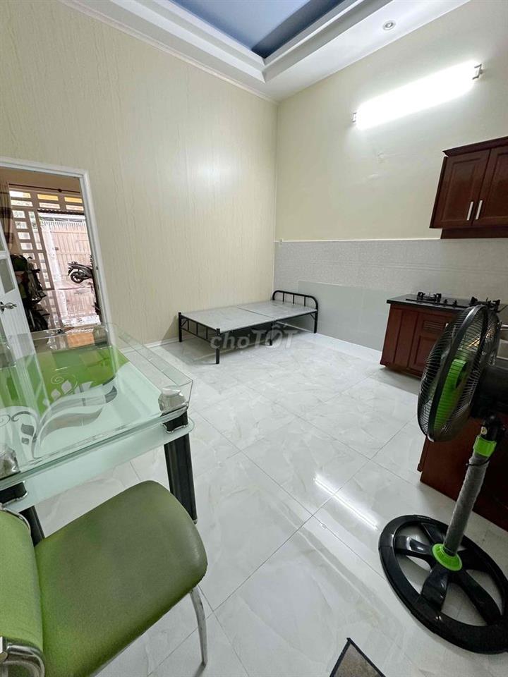 Phòng  1 người ở hẻm 417 Quang Trung
