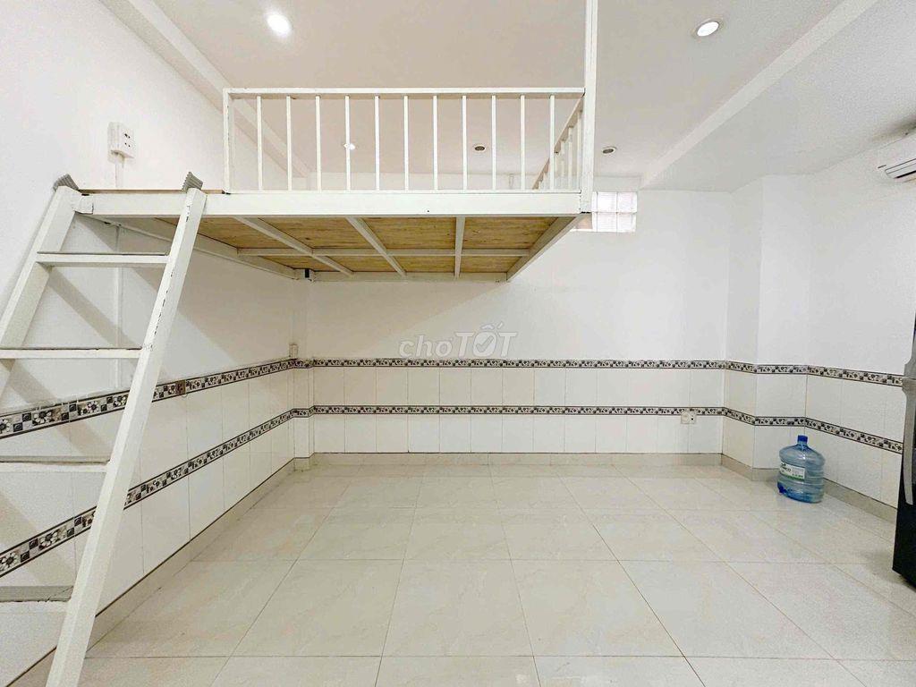 phòng có gác máy lạnh tủ lạnh lê quang định free 4xe