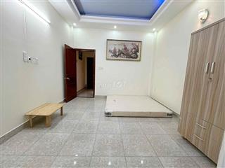phòng có nội thất wc riêng 1ng ở hẻm 417 Quang Trung