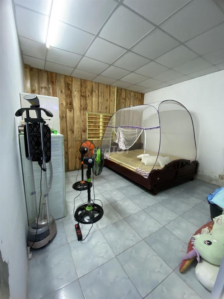 Cho thuê nhà nguyên căn 3 phòng ngủ đường Bình Quới giá 6tr
