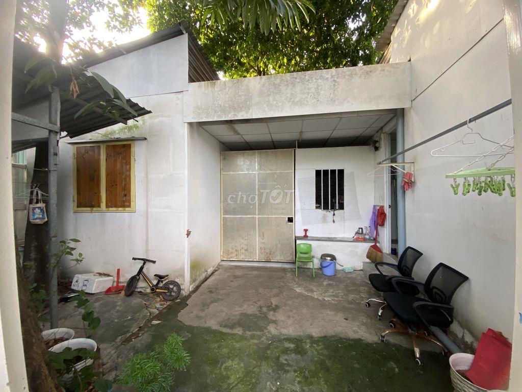 Cho thuê nhà nguyên căn 3 phòng ngủ đường Bình Quới giá 6tr