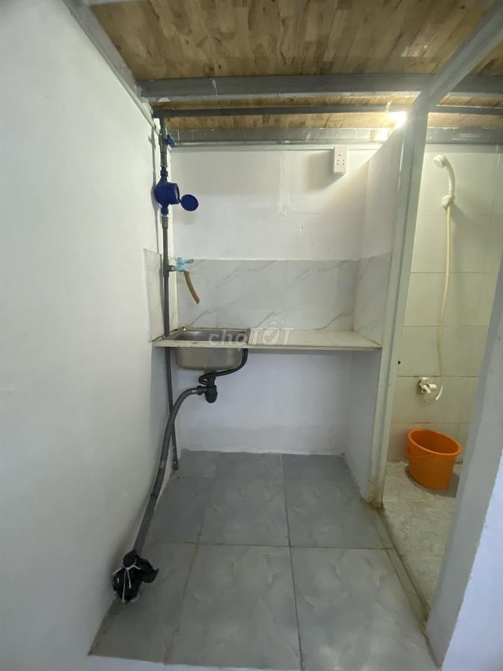 Phòng mới 16m2 có gác, giá 2tr1 đường Bình Quới, Bình Thạnh, Tp.HCM