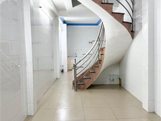 CHO THUÊ NHÀ ĐẸP, MỚI TINH TẠI XÔ VIẾT NGHỆ TĨNH BÌNH THẠNH - 10Tr