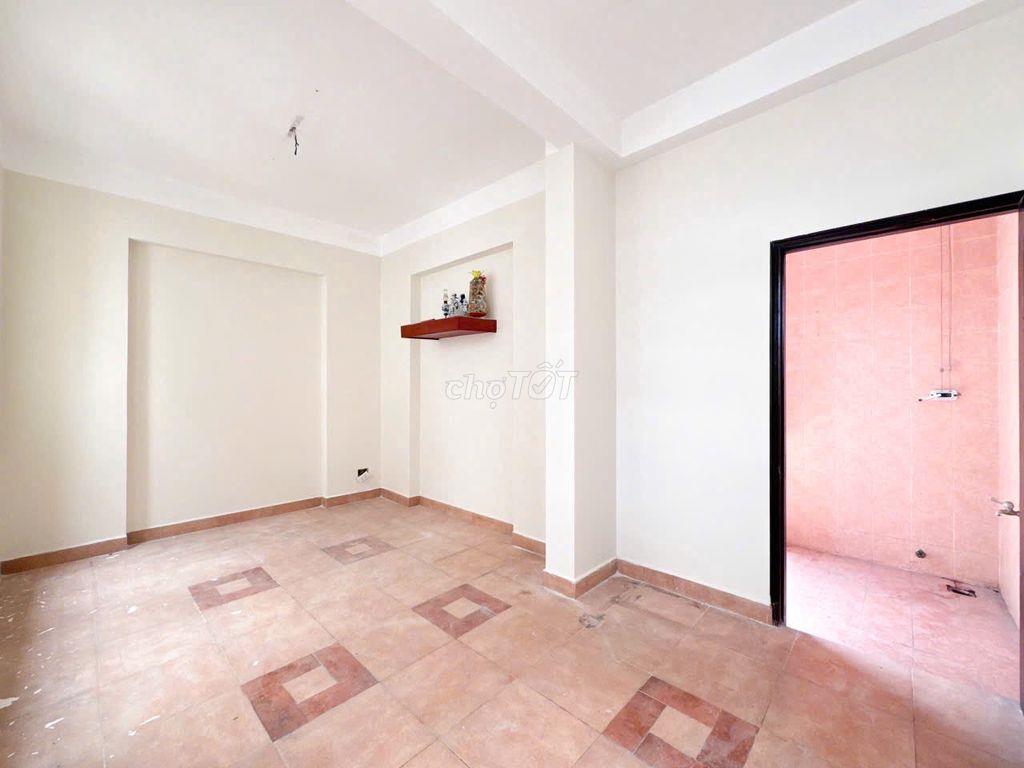 Cho Thuê Nhà Đường Nguyễn Minh Hoàng, Tân Bình ( 5x16m - 5PN,6WC )