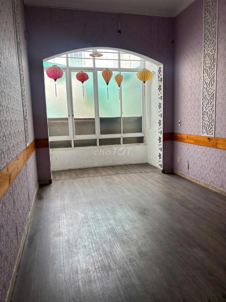 Cho Thuê Nhà Đường Ấp Bắc, Tân Bình ( Cho Làm CHDV - Nhà Rộng )