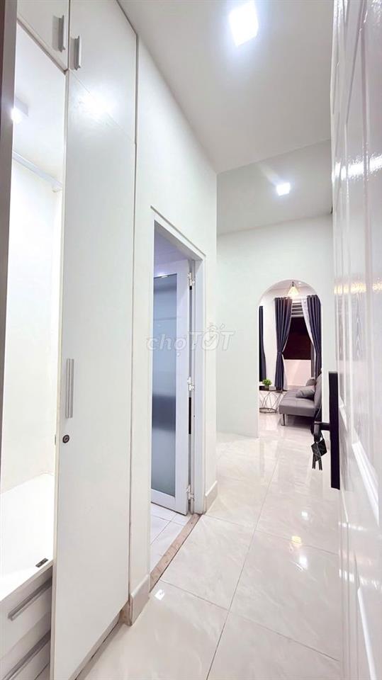 Cho Thuê Căn Hộ 1PN, 1PK, Ban Công Quận Tân Bình Nhà Mới 100%