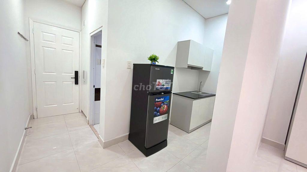 Cho Thuê Căn Hộ 1PN, 1PK, Ban Công Quận Tân Bình Nhà Mới 100%