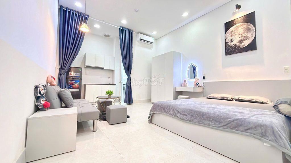 Cho Thuê Căn Hộ 1PN, Có Sân Trước, Full NT Cao Cấp Đường Bàu Cát, TB