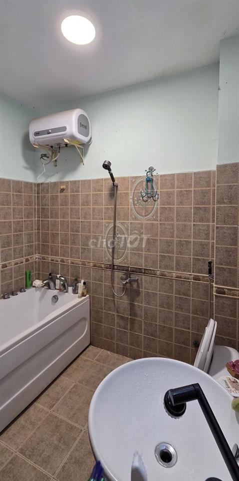 Nhà nguyên căng đường Bạch Đằng - Full nội thất