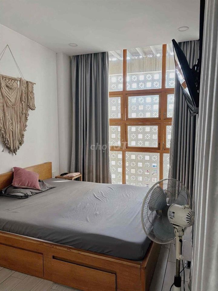 bán nhà hẻm Nguyễn Văn Công