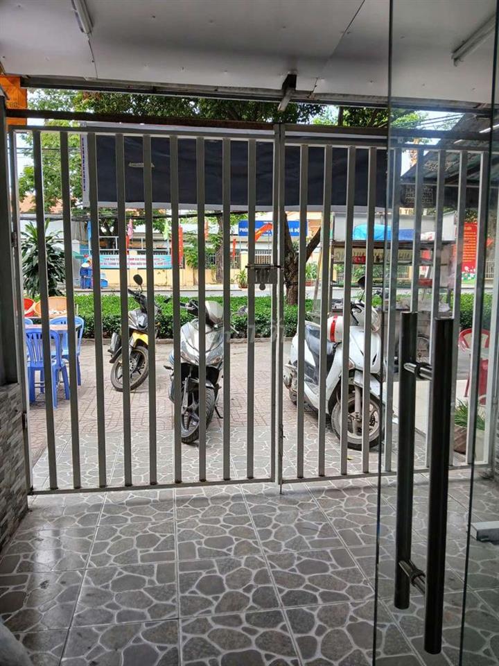 Cho thuê mặt bằng kinh doanh (trừ ăn uống)