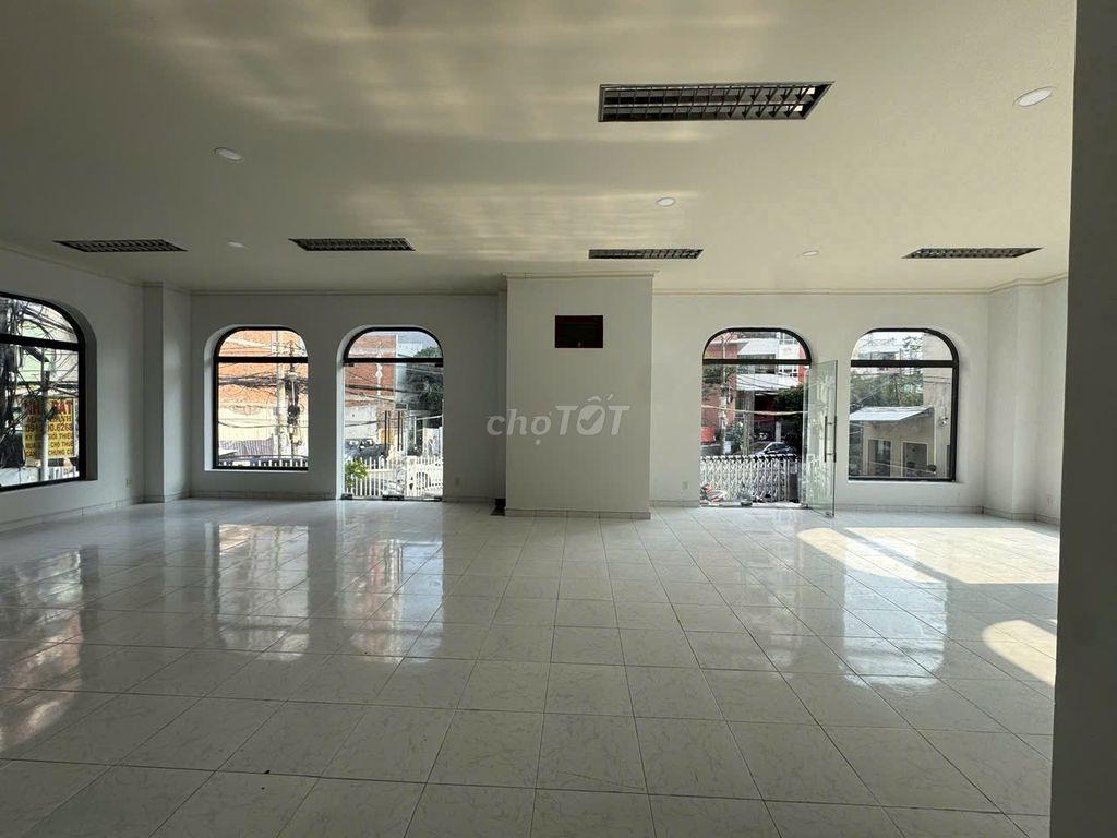Siêu phẩm nguyên căn mặt tiền Tân Cảng 120m2 tầng trệt