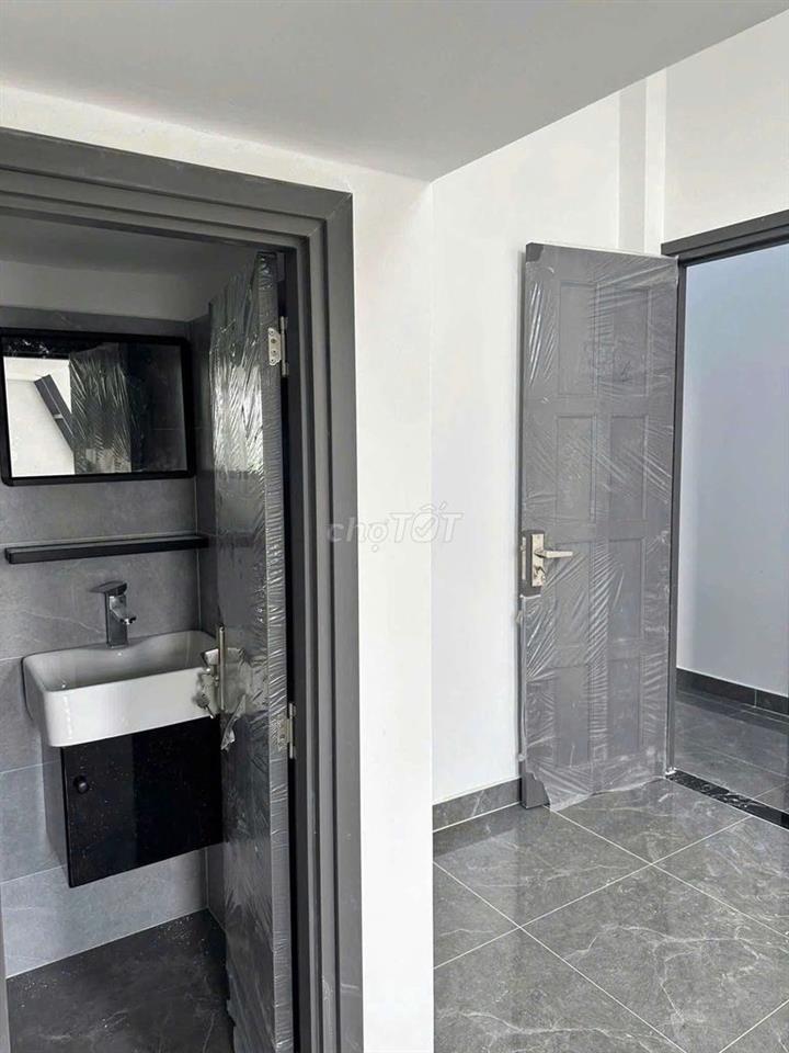 66 chdv có hầm thang máy mới xây