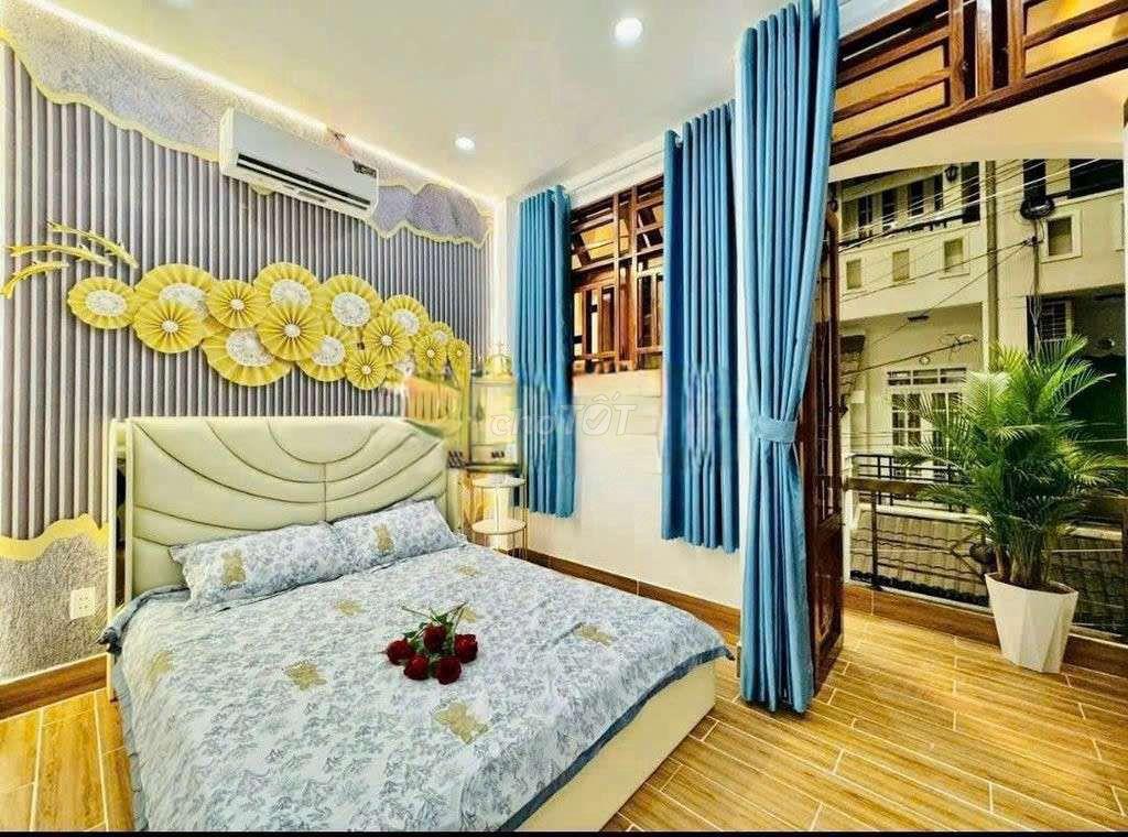 Nguyên căn 4PN 5WC