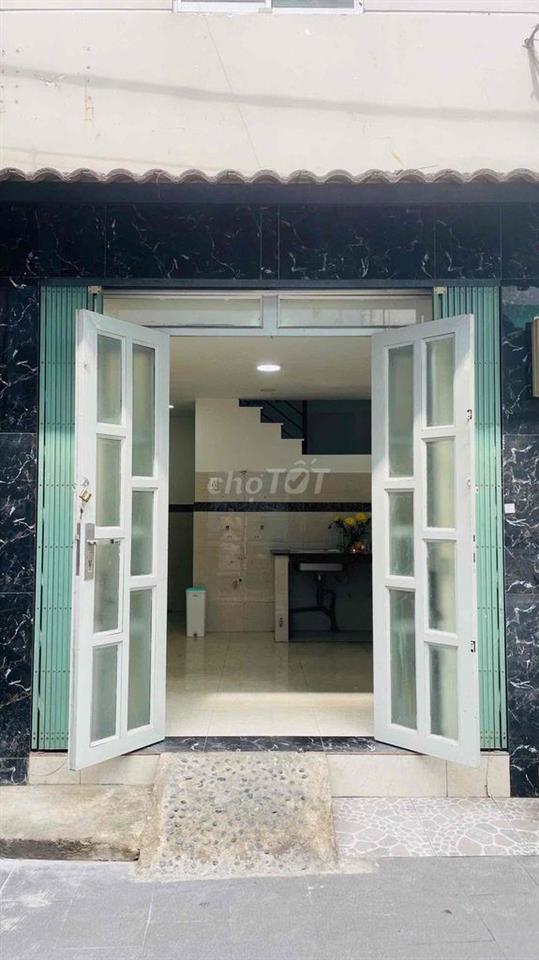 Cho Thuê Nhà Nguyên Căn 1 trệt 2 lầu 3 nhà wc, hơn 65m2 đất sử dụng