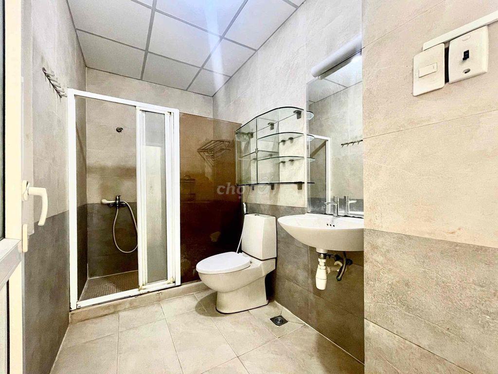 Cho Thuê 2Pn 1pk 1wc, phòng siêu rộng hơn 50m2