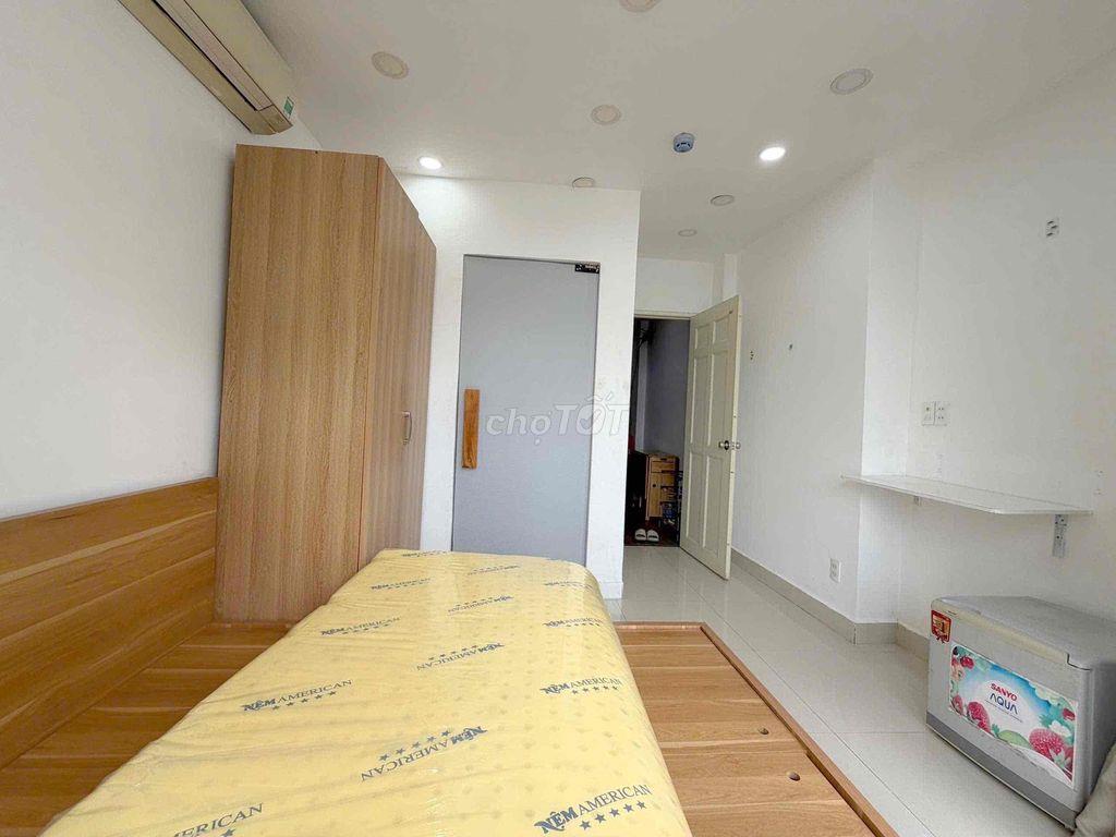 CẦN CHO THUÊ CHDV TRẦN HUY LIỆU GIÁ 4.500.000