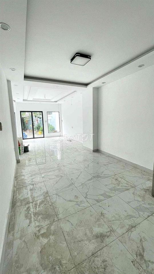 CHÍNH CHỦ CHO THUÊ MẶT BẰNG SÂN VƯỜN THÍCH QUẢNG ĐỨC - PHÚ NHUẬN
