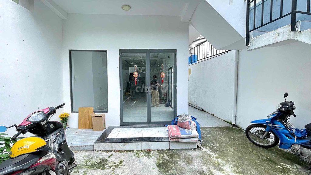 CHÍNH CHỦ CHO THUÊ MẶT BẰNG SÂN VƯỜN THÍCH QUẢNG ĐỨC - PHÚ NHUẬN