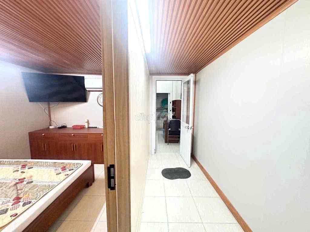 CẦN CHO THUÊ 1 CĂN CHUNG CƯ NHIÊU TỨ - P.7 - QUẬN PHÚ NHUẬN
