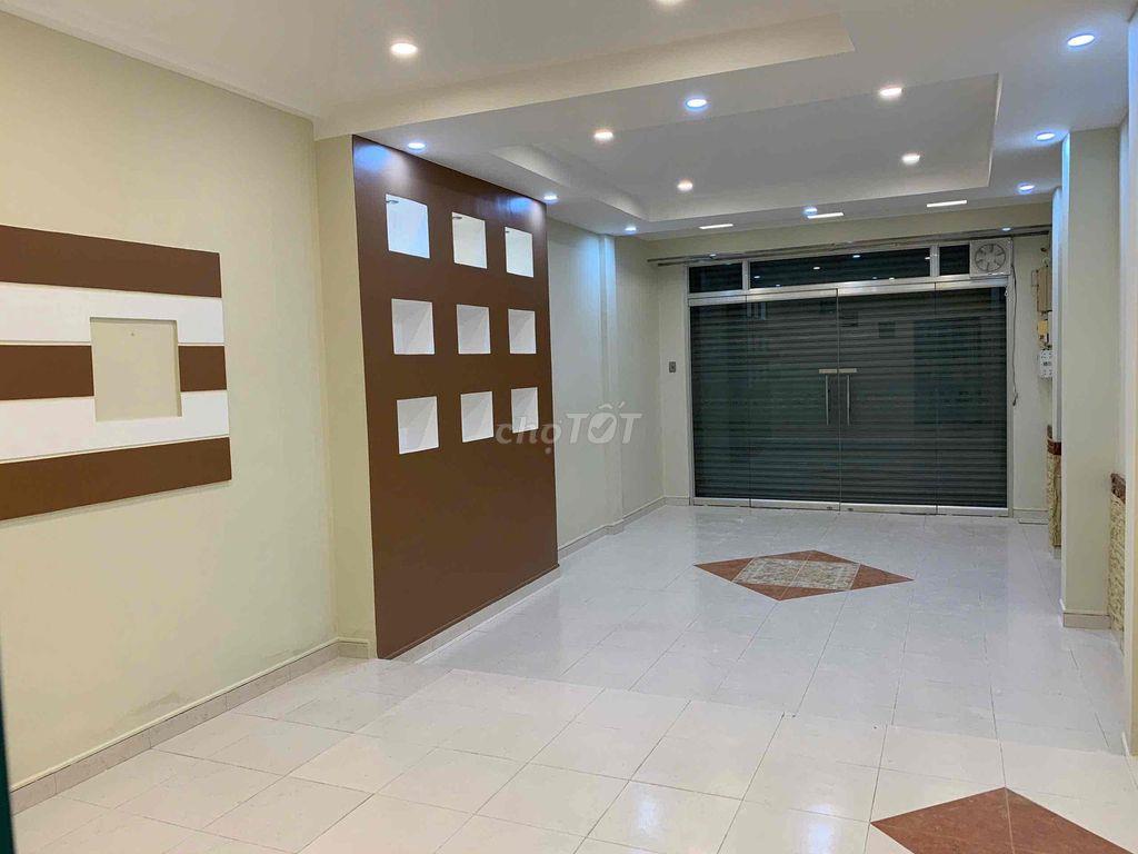 CHO THUÊ MẶT BẰNG GÓC 2 MẶT TIỀN TRẦN HỮU TRANG - QUẬN PHÚ NHUẬN