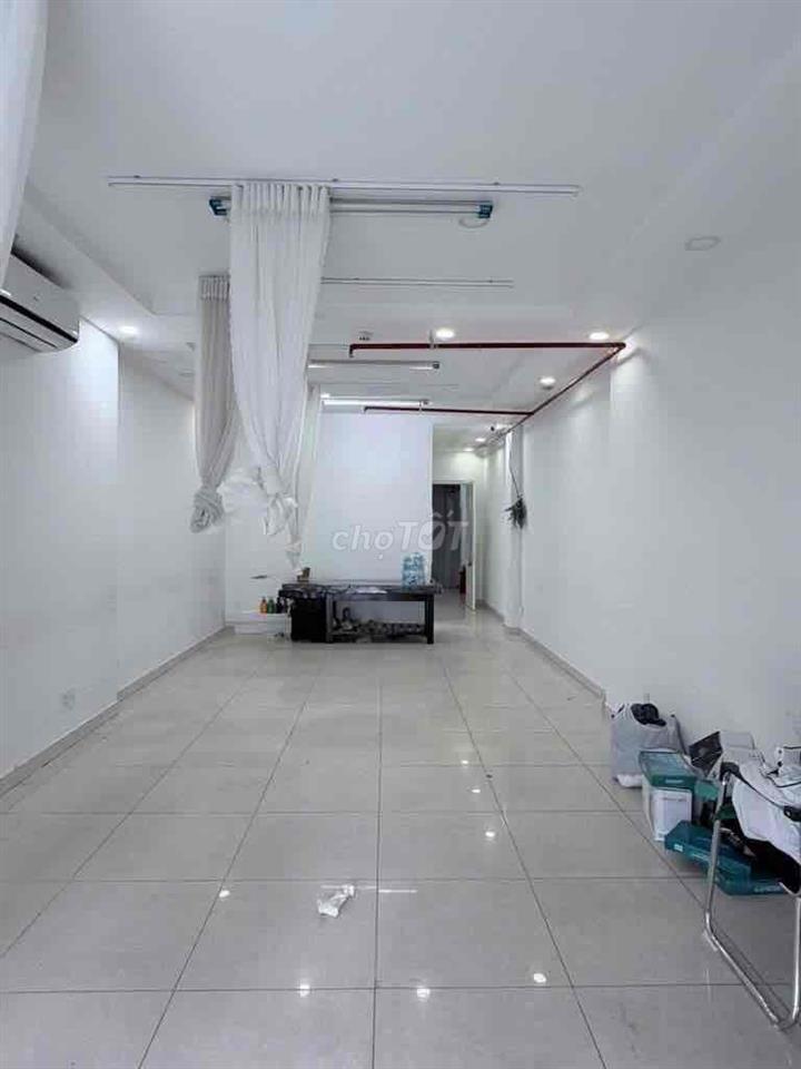 CHO THUÊ NHÀ MẶT TIỀN LÊ QUANG ĐỊNH - CÓ THANG MÁY - Q BÌNH THẠNH !!