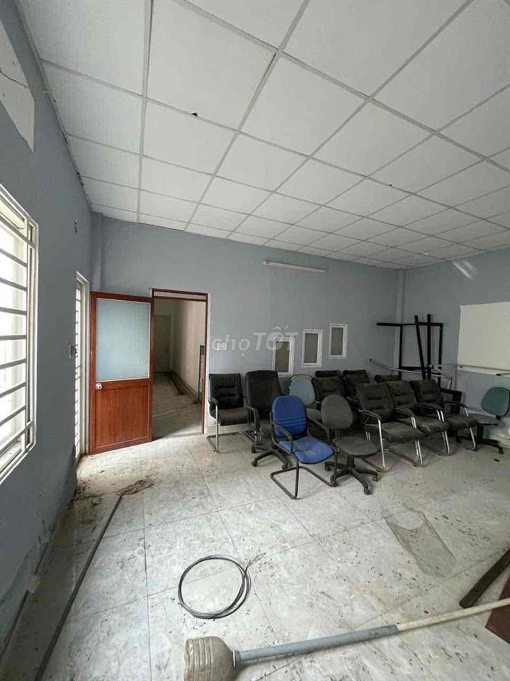 BIỆT THỰ CỔ MINI SÂN VƯỜN - ĐỐI ĐIỆN ĐH HỒNG BÀNG - QUẬN BÌNH THẠNH !!
