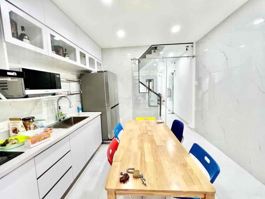 NHÀ LÀM VPCT MẶT TIỀN ĐƯỜNG TRẦN KẾ XƯƠNG - QUẬN PHÚ NHUẬN !!