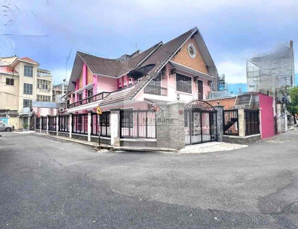 BIỆT THỰ GÓC 2MT NGUYỄN ĐÌNH CHÍNH - NGAY TRUNG TÂM QUẬN PHÚ NHUẬN