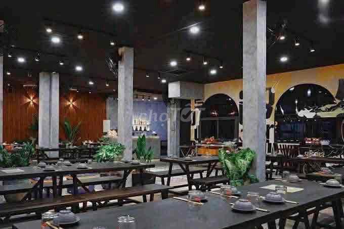 CHO THUÊ MẶT BẰNG 500m2 GÓC 2 MẶT TIỀN ĐƯỜNG CÔ BẮC - TRUNG TÂM QUẬN 1