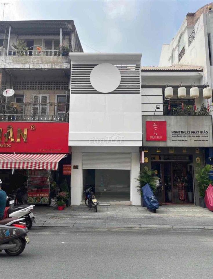 MẶT BẰNG ĐỐI DIỆN CHỢ TÂN ĐỊNH - LƯU LƯỢNG KHÁCH TÂY SẦM UẤT - QUẬN 1